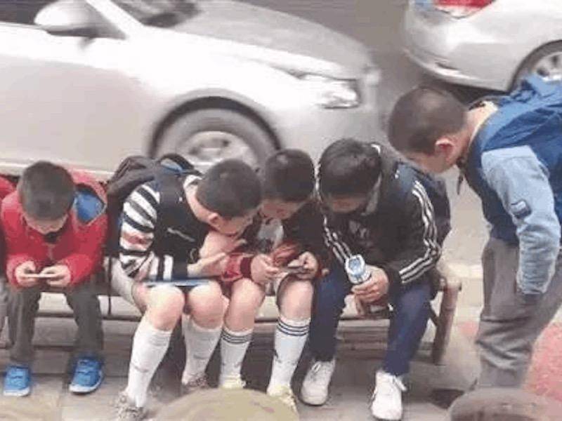 王者荣耀未成年管控再出新招，深夜不能玩游戏，想玩游戏要学诗